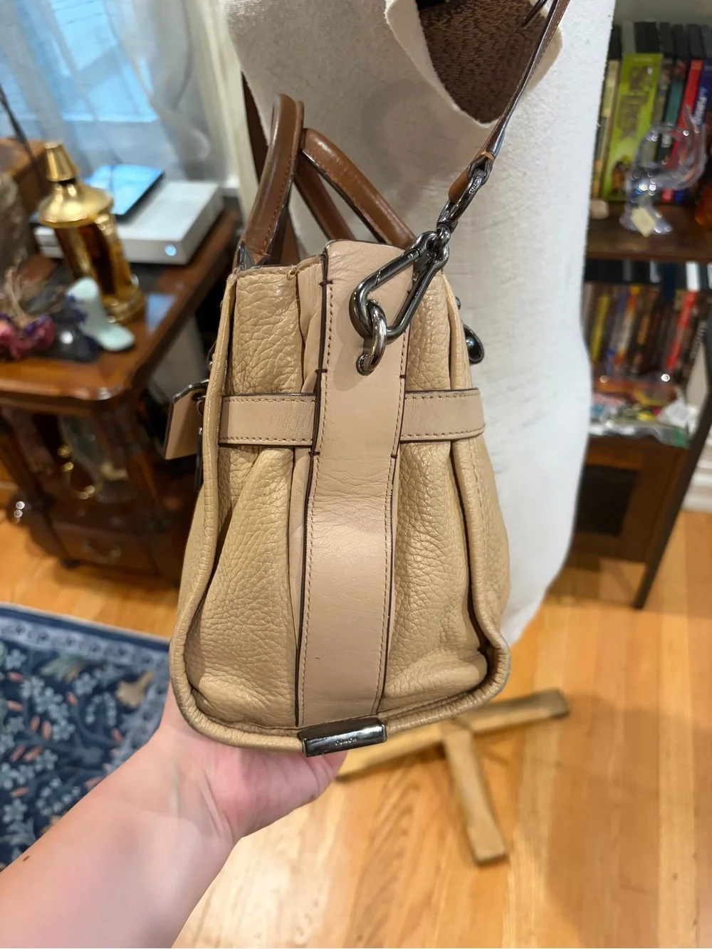 Tan Coach Swagger 27 - 34417